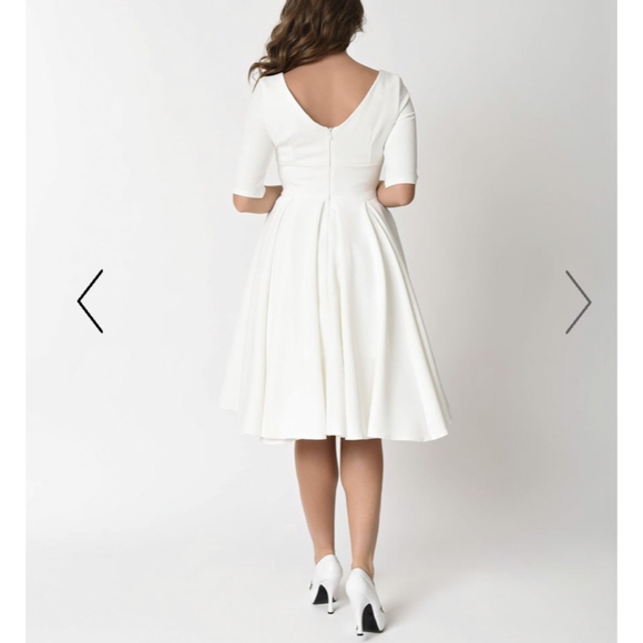 Unique Vintage Ivory Crepe Sleeved Hepburn Swing Dress - Picture 3 of 7